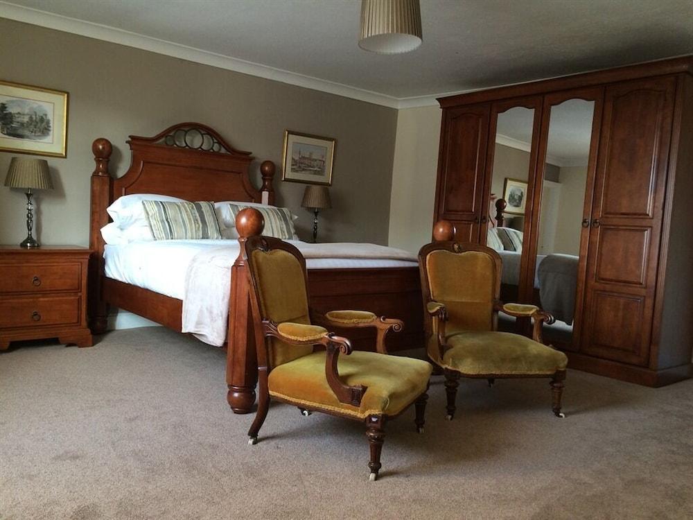 The Eagles Hotel Llanrwst Bagian luar foto