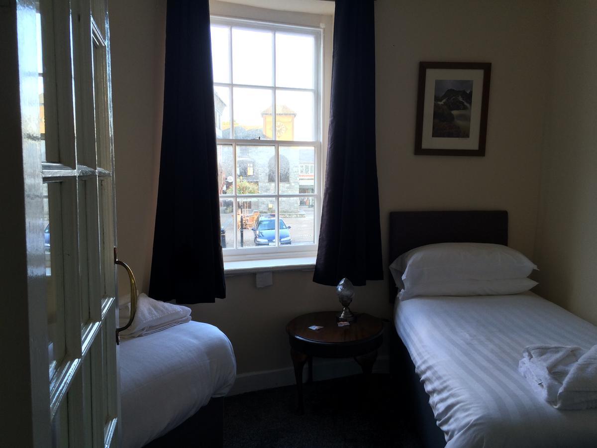 The Eagles Hotel Llanrwst Bagian luar foto