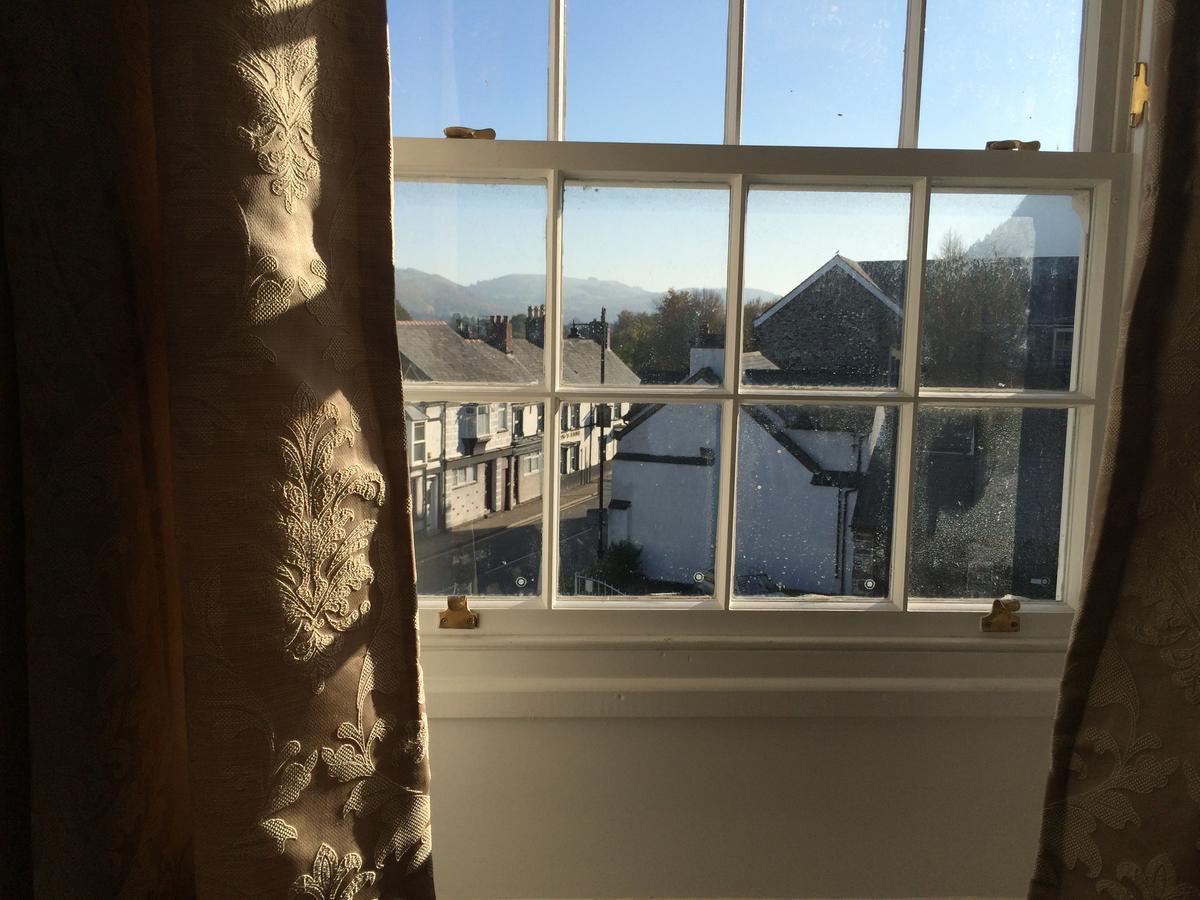 The Eagles Hotel Llanrwst Bagian luar foto