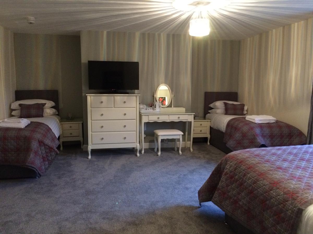 The Eagles Hotel Llanrwst Bagian luar foto